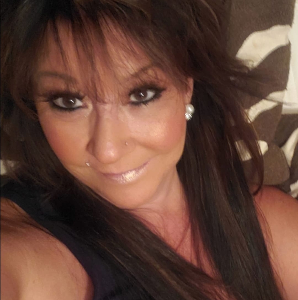 Meet your Posher, Carrie